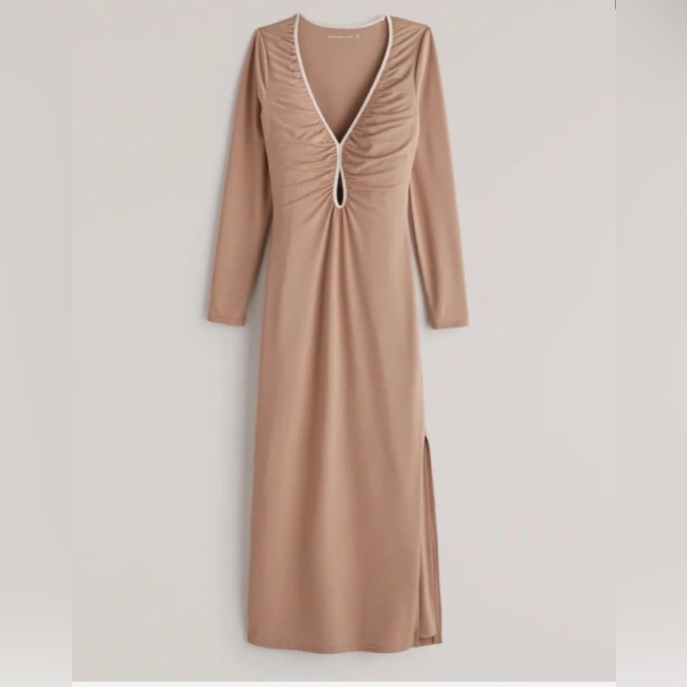 Abercrombie & Fitch Taupe Long-Sleeve Ruched V-Neck Maxi Dress